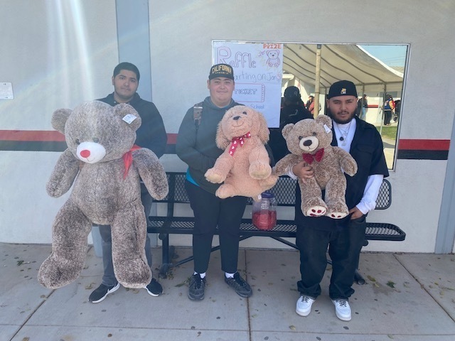 DVHS Valentine's Day winners!!!